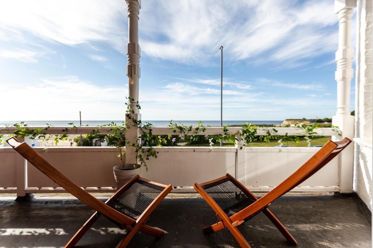 A View Of The Bay- Panoramic Sea Views- Sleeps 4 Apartment Westgate-on-Sea Ngoại thất bức ảnh